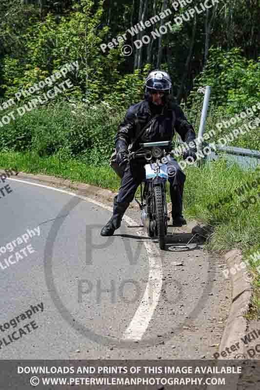 Vintage motorcycle club;eventdigitalimages;no limits trackdays;peter wileman photography;vintage motocycles;vmcc banbury run photographs